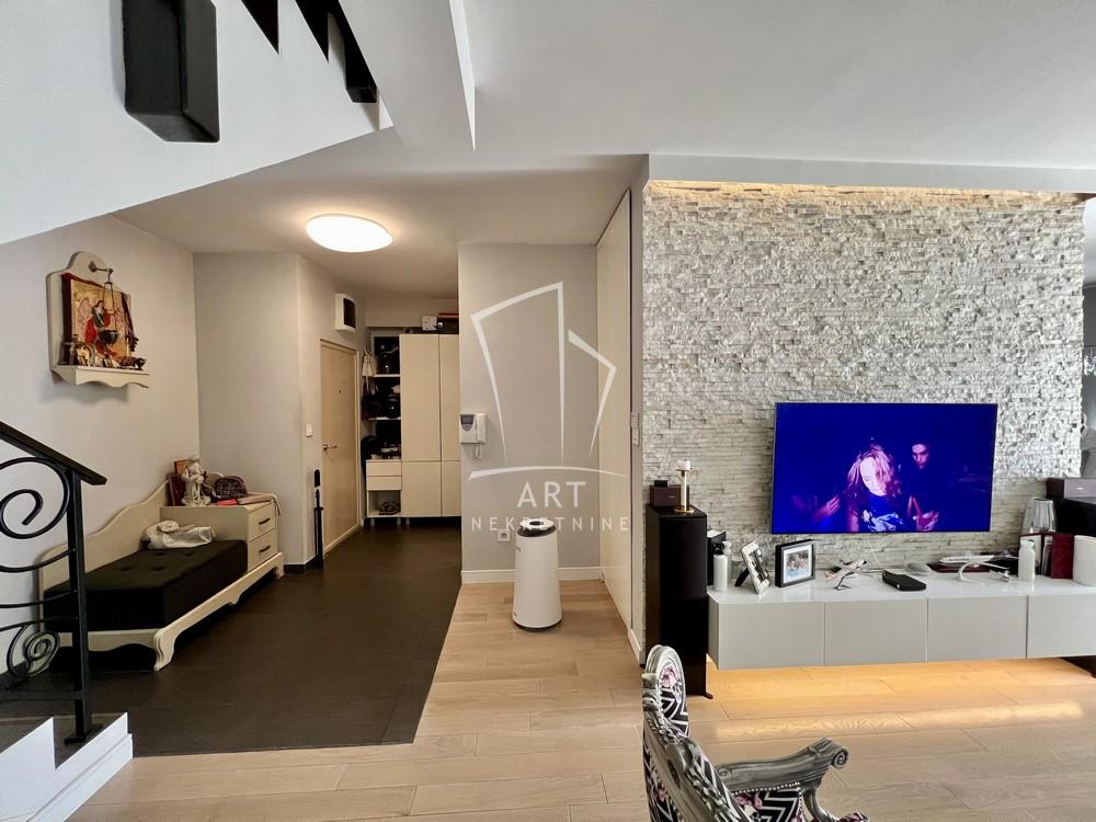 Stan na prodaju u Beogradu, Vojvode Stepe, cetvorosoban, 110m2, cena 400000 evra