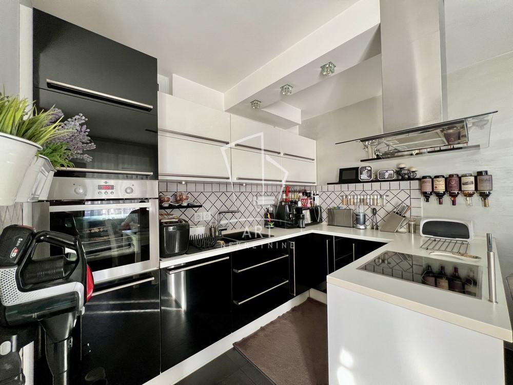 Stan na prodaju u Beogradu, Vojvode Stepe, cetvorosoban, 110m2, cena 400000 evra