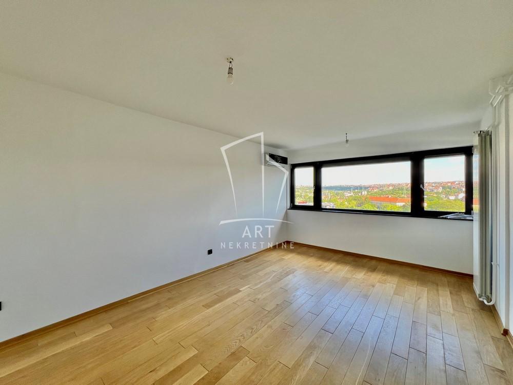 Stan na prodaju u Beogradu, Voždovac, cetvorosoban, 89m2, cena 225000 evra