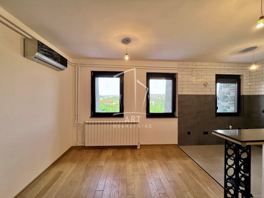 Stan na prodaju u Beogradu, Voždovac, cetvorosoban, 89m2, cena 225000 evra