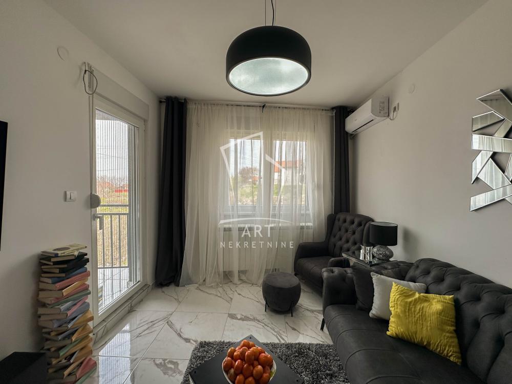 Stan na prodaju u Beogradu, Zvezdara, dvoiposoban, 50m2, cena 187000 evra