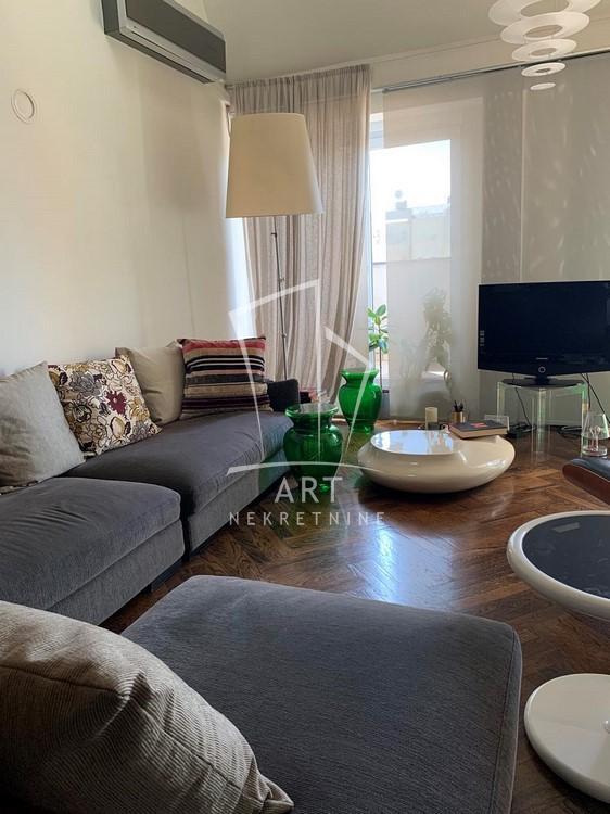 Stan na prodaju u Beogradu, Vračar, cetvorosoban, 135m2, cena 470000 evra