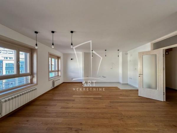 Stan na prodaju u Beogradu, Vračar (Hram), 128m2, cena 623000 evra