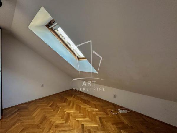 Stan na prodaju u Beogradu, Vračar, 168m2, cena 390000 evra