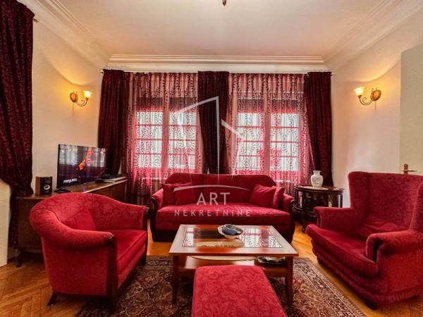 Stan na prodaju u Beogradu, Stari grad, cetvorosoban, 113m2, cena 450000 evra
