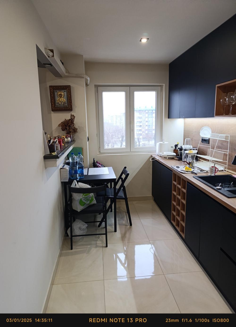 Stan na prodaju u Beogradu, Novi Beograd blok 28 (Potkovica), dvosoban, 60m2, cena 240000 evra