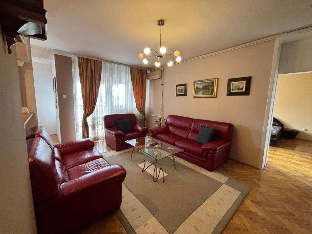 Stan na prodaju u Beogradu, Pašino brdo, troiposoban, 96m2, cena 359000 evra