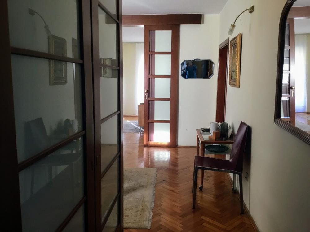 Stan na prodaju u Beogradu, Vračar, cetvorosoban, 103m2, cena 410000 evra