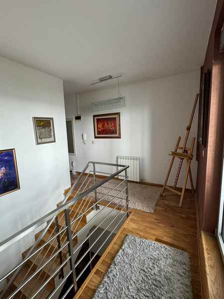 Stan na prodaju u Beogradu, Rakovica, 138m2, cena 580000 evra