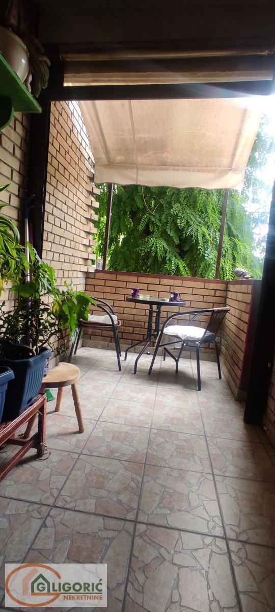 Stan na prodaju u Beogradu, Mirijevo, cetvorosoban, 94m2, cena 180000 evra