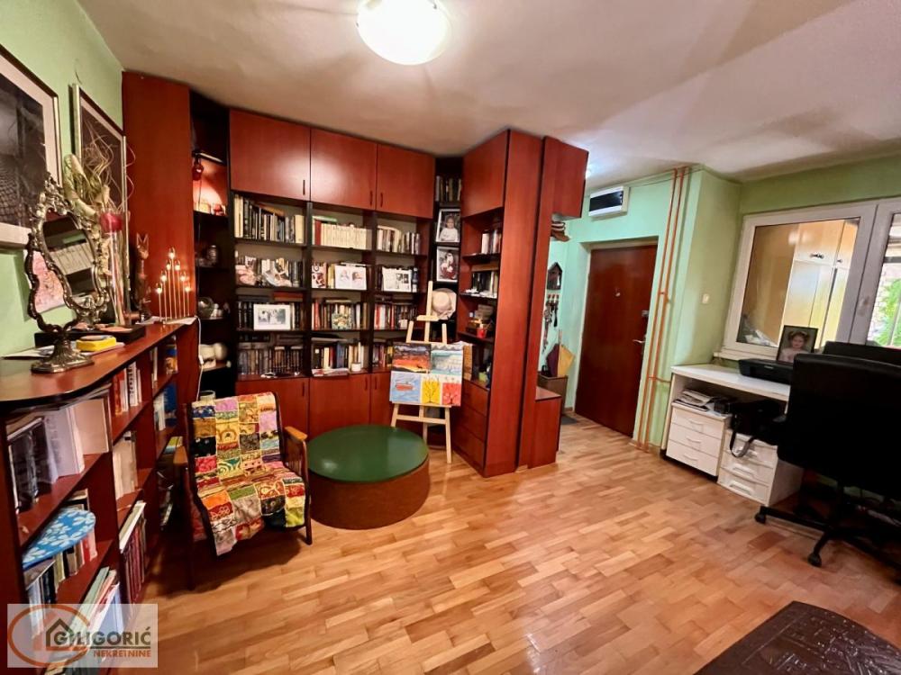 Stan na prodaju u Beogradu, Mirijevo, cetvorosoban, 94m2, cena 180000 evra