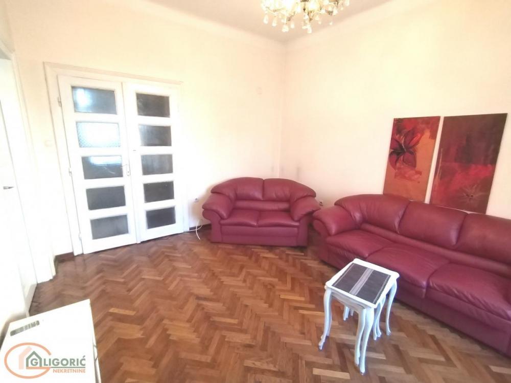 Stan na prodaju u Beogradu, Vračar (Hram), dvosoban, 62m2, cena 249000 evra