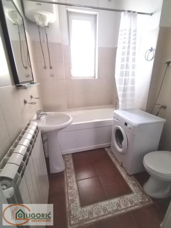 Stan na prodaju u Beogradu, Vračar (Hram), dvosoban, 62m2, cena 249000 evra