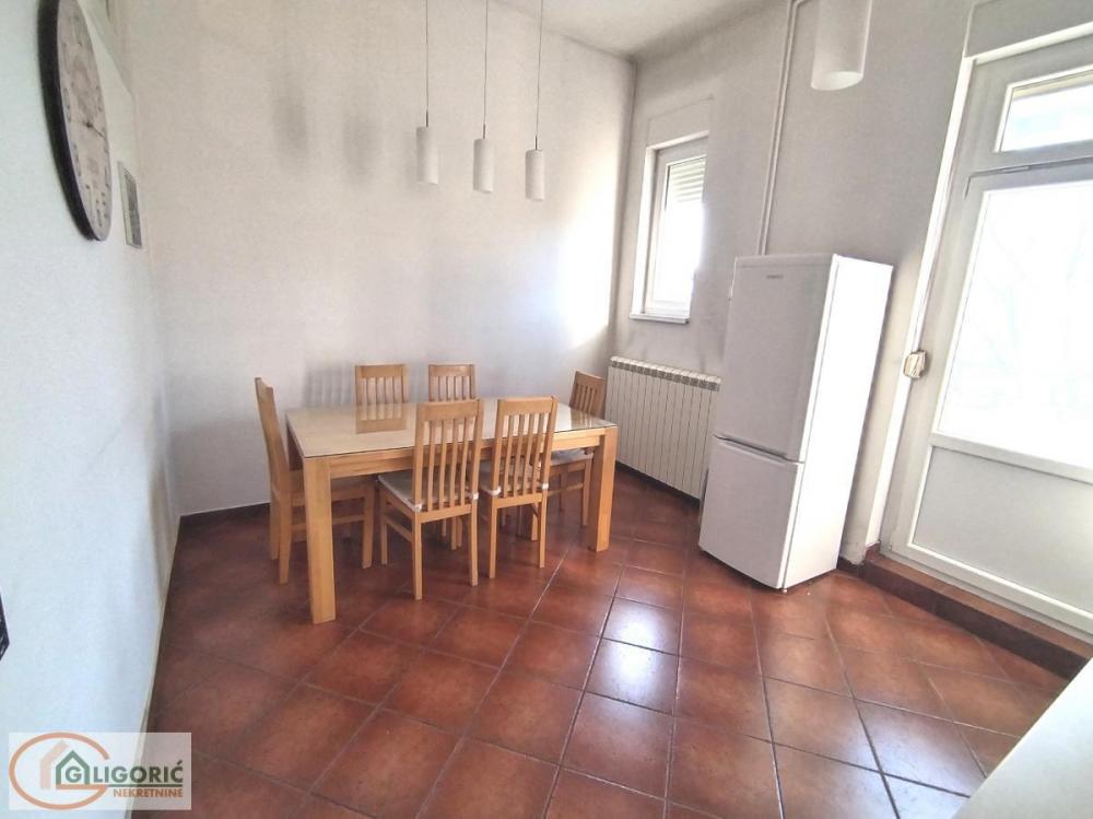 Stan na prodaju u Beogradu, Vračar (Hram), dvosoban, 62m2, cena 249000 evra