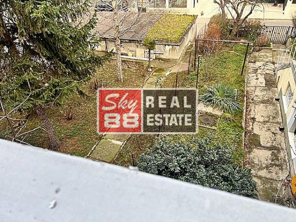 Stan na prodaju u Beogradu, Senjak, trosoban, 87m2, cena 450000 evra