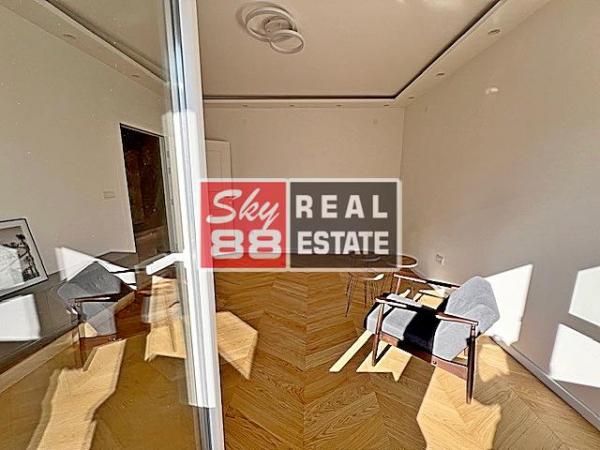 Stan na prodaju u Beogradu, Vračar, dvosoban, 56m2, cena 209000 evra