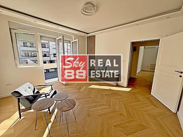 Stan na prodaju u Beogradu, Vračar, dvosoban, 56m2, cena 209000 evra