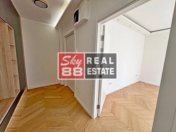 Stan na prodaju u Beogradu, Vračar, dvosoban, 56m2, cena 209000 evra