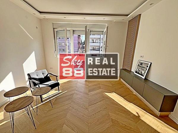 Stan na prodaju u Beogradu, Vračar, dvosoban, 56m2, cena 209000 evra