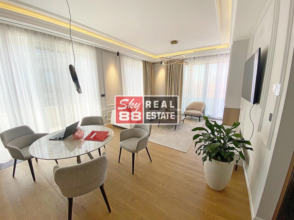 Stan na prodaju u Beogradu, Dedinje, dvosoban, 100m2, cena 599000 evra