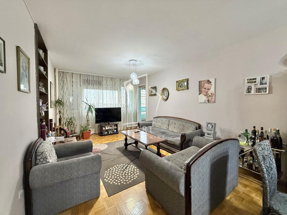 Stan na prodaju u Beogradu, Vojvode Stepe, cetvorosoban, 110m2, cena 295000 evra