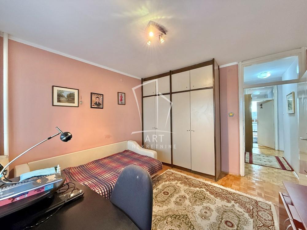 Stan na prodaju u Beogradu, Vojvode Stepe, cetvorosoban, 110m2, cena 310000 evra