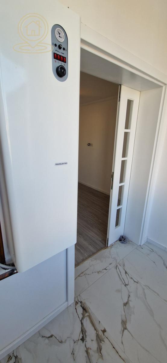 Stan na prodaju u Beogradu, Krunski venac, trosoban, 58m2, cena 189000 evra