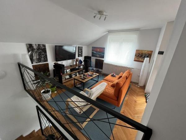 Stan na prodaju u Beogradu, Bele Vode, cetvorosoban, 108m2, cena 240000 evra