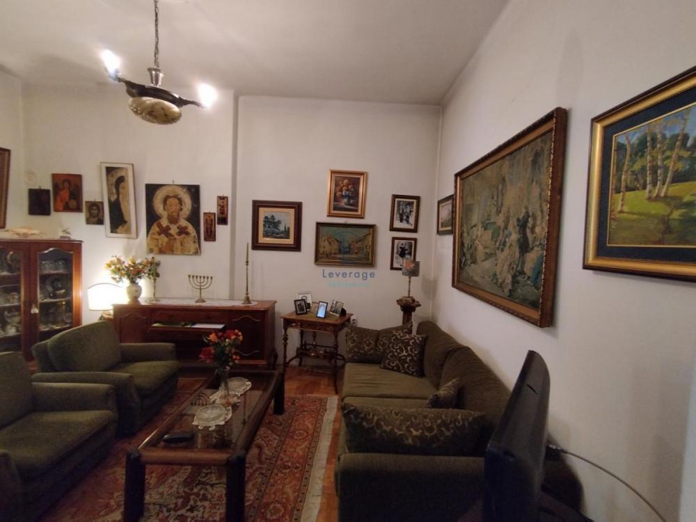 Stan na prodaju u Beogradu, Savski venac, troiposoban, 94m2, cena 300000 evra