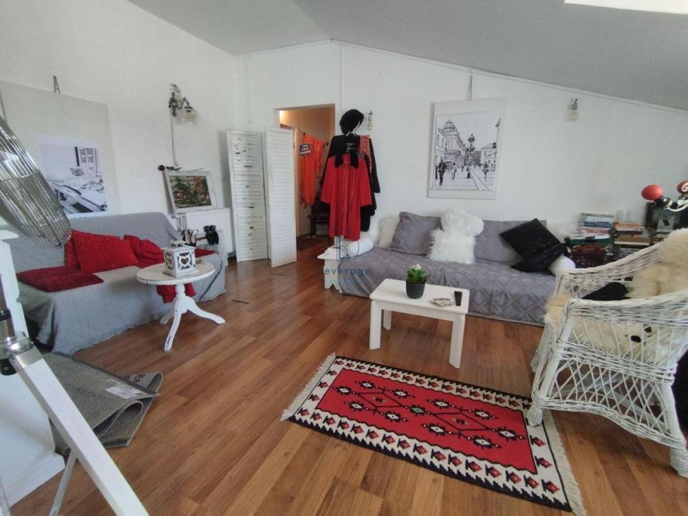 Stan na prodaju u Beogradu, Olimp, jednoiposoban, 50m2, cena 122000 evra