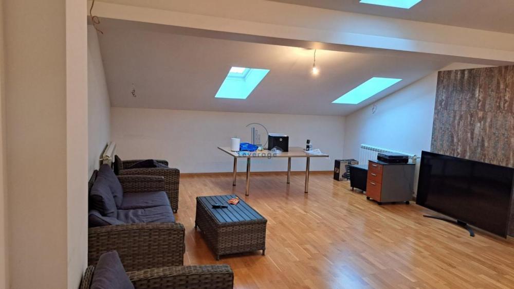 Stan na prodaju u Beogradu, Dorćol, 165m2, cena 500000 evra