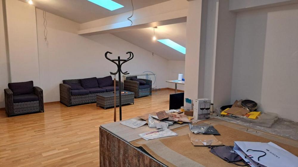 Stan na prodaju u Beogradu, Dorćol, 165m2, cena 533500 evra
