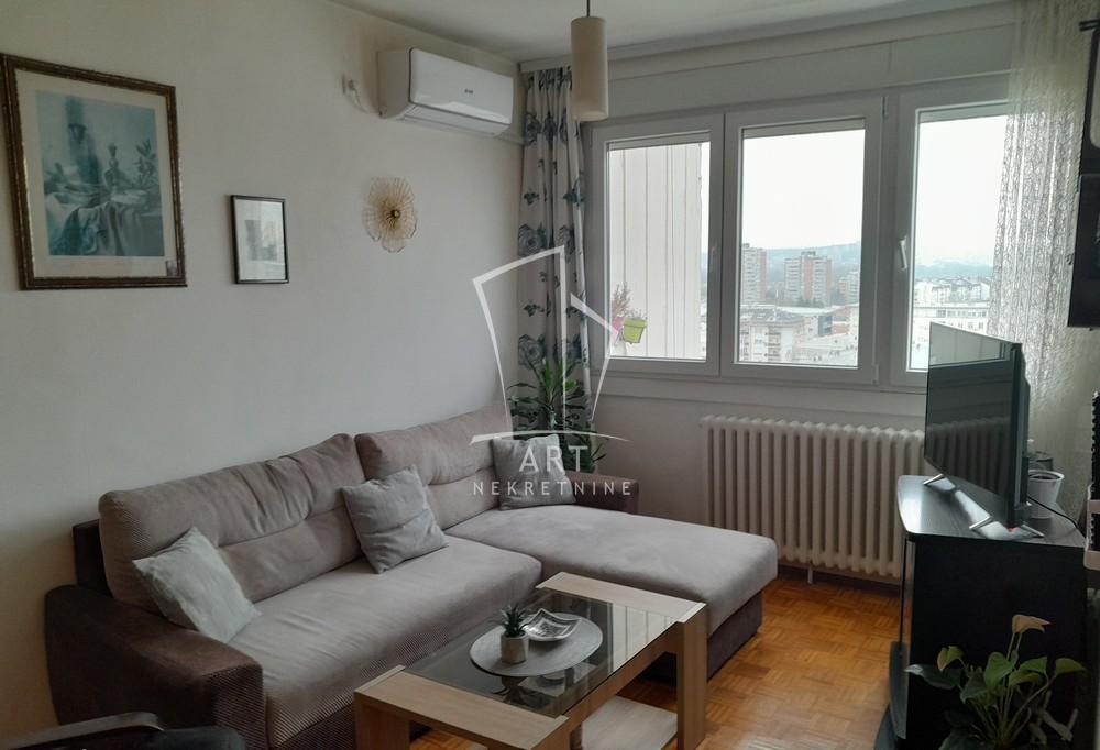 Stan na prodaju u Beogradu, Novi Beograd blok 63, dvoiposoban, 39m2, cena 155000 evra