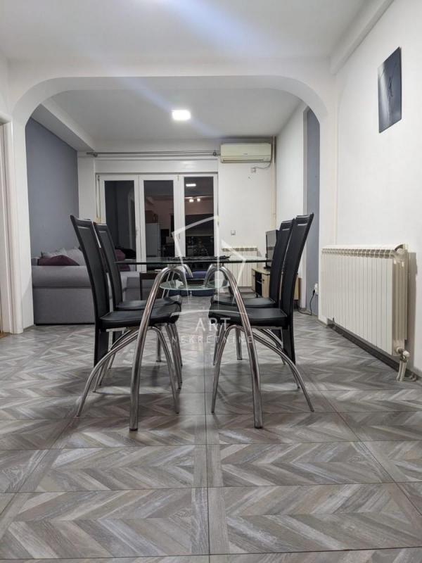 Stan na prodaju u Beogradu, Crveni Krst, trosoban, 66m2, cena 299000 evra