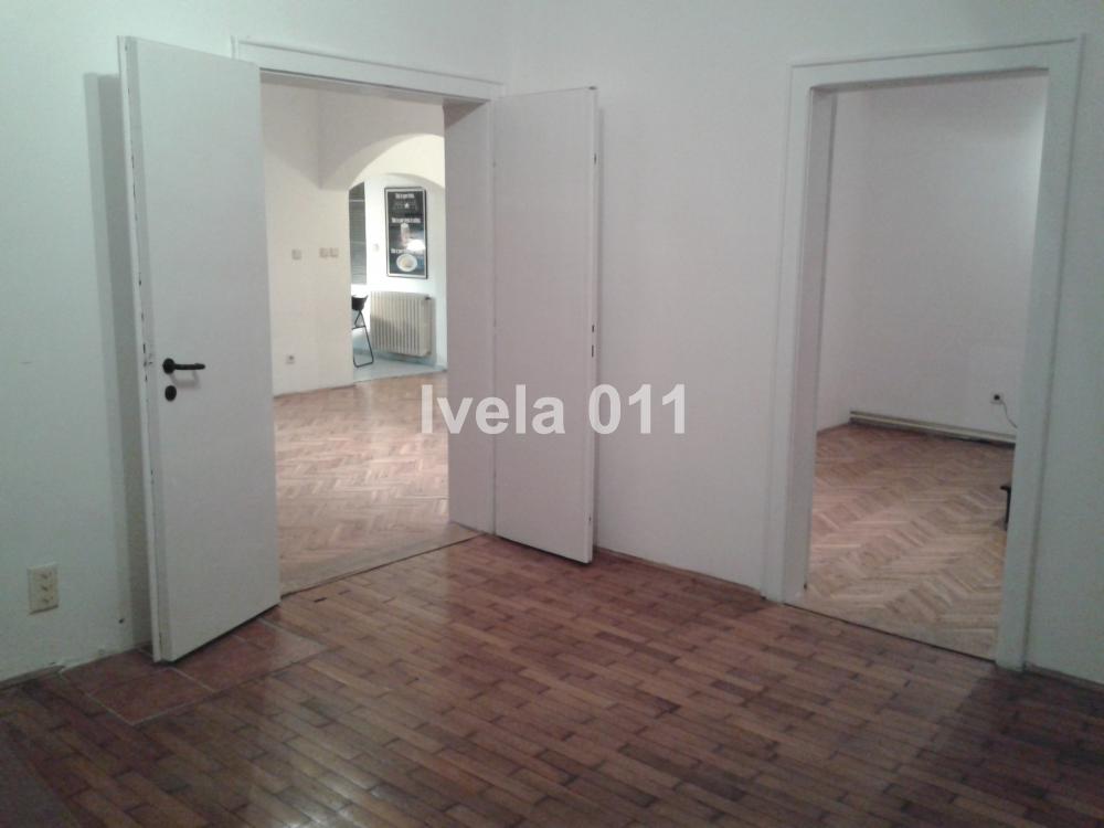 Stan na prodaju u Beogradu, Banovo brdo, trosoban, 106m2, cena 295000 evra