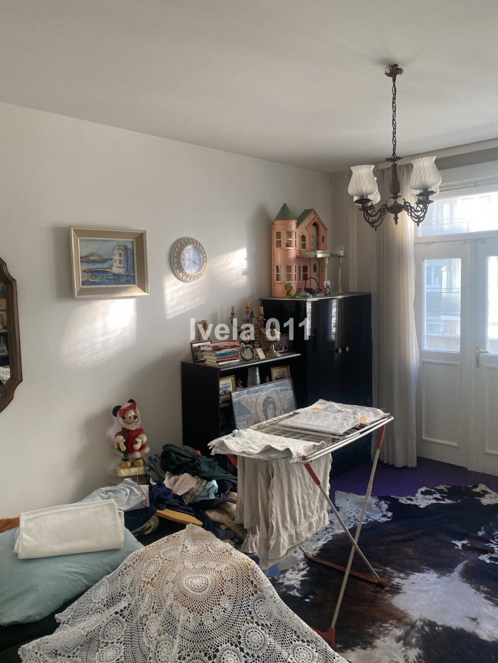 Stan na prodaju u Beogradu, Vračar, trosoban, 82m2, cena 250000 evra