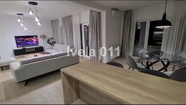 Stan na prodaju u Beogradu, Dedinje, cetvorosoban, 145m2, cena 650000 evra