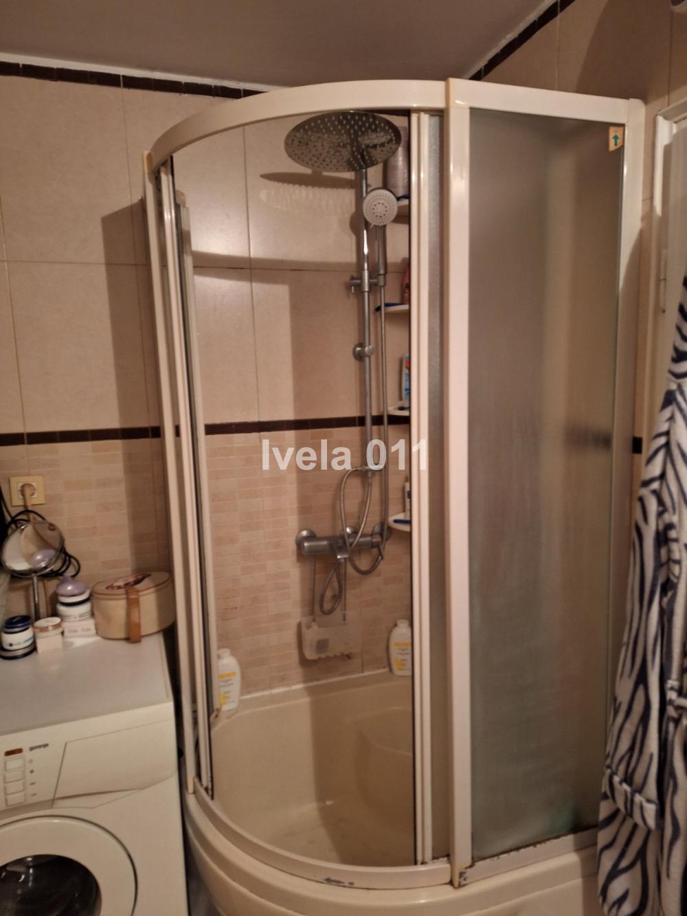 Stan na prodaju u Beogradu, Zvezdara, trosoban, 61m2, cena 230000 evra