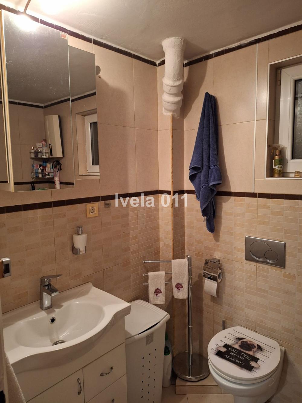 Stan na prodaju u Beogradu, Zvezdara, trosoban, 61m2, cena 230000 evra
