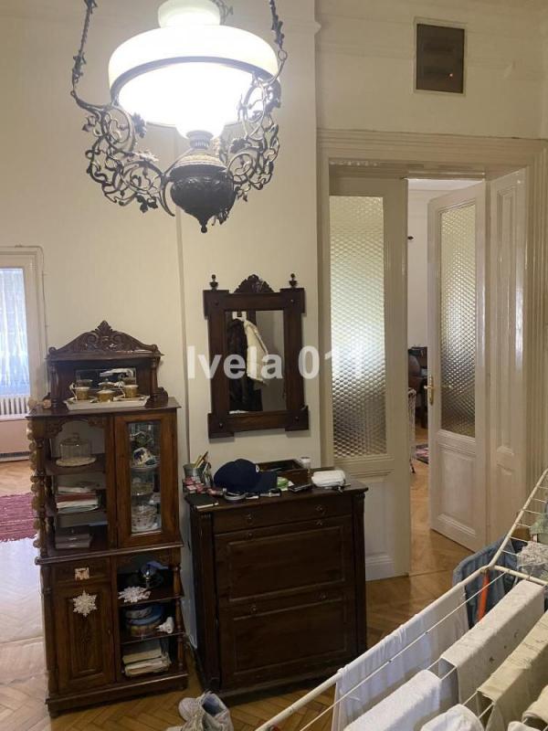 Stan na prodaju u Beogradu, Vračar, dvosoban, 70m2, cena 297000 evra