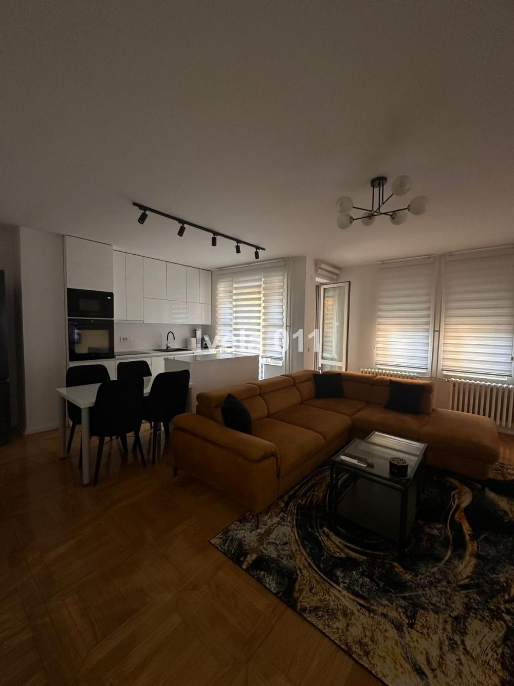 Stan na prodaju u Beogradu, Palilula, dvoiposoban, 93m2, cena 400000 evra