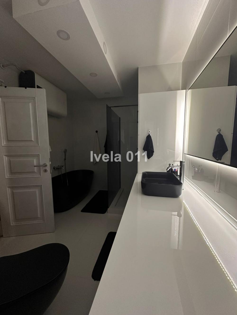 Stan na prodaju u Beogradu, Palilula, dvoiposoban, 93m2, cena 400000 evra