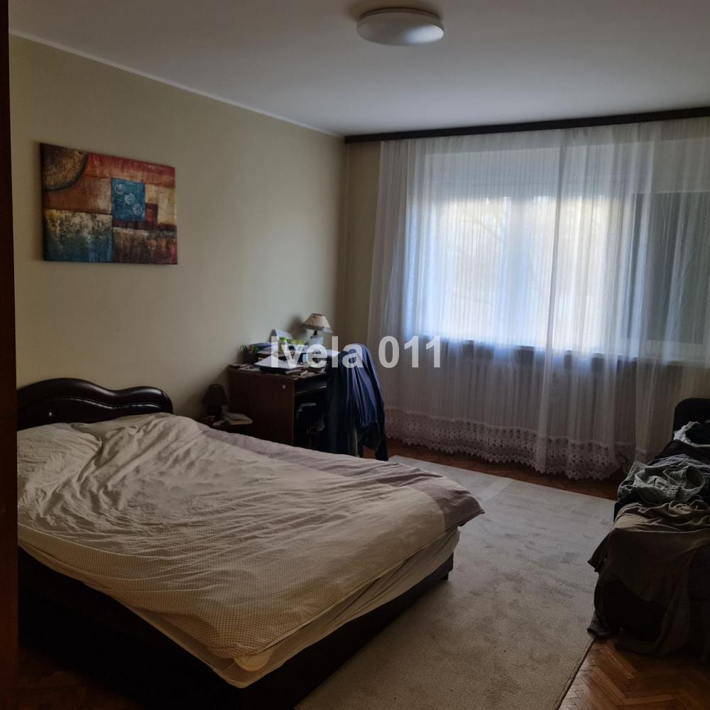 Stan na prodaju u Beogradu, Vračar, dvosoban, 70m2, cena 299000 evra