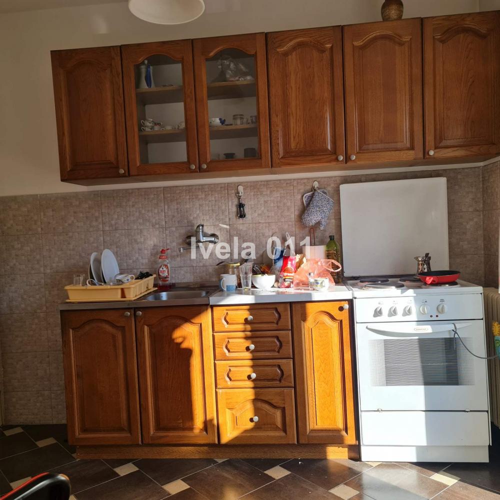 Stan na prodaju u Beogradu, Vračar, dvosoban, 70m2, cena 299000 evra