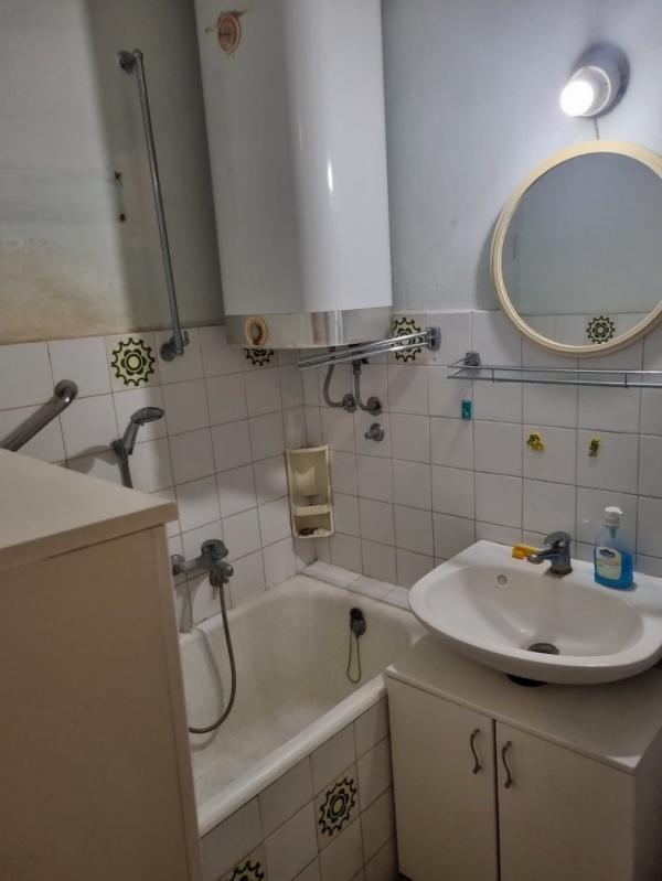 Stan na prodaju u Beogradu, Novi Beograd blok 30 (B92), dvoiposoban, 69m2, cena 245000 evra