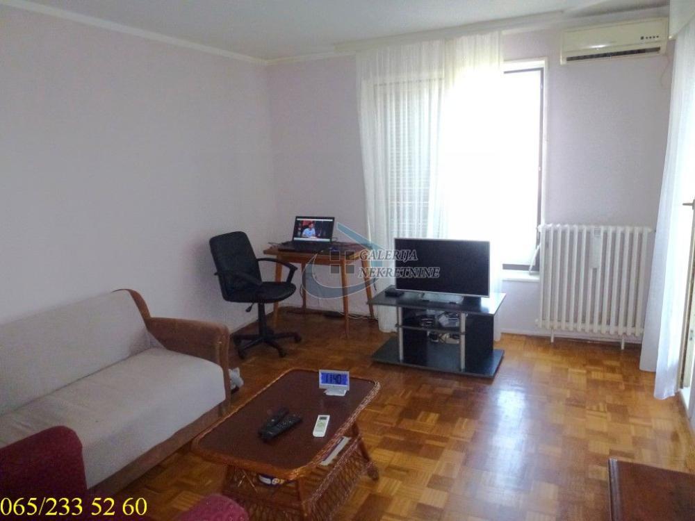 Stan na prodaju u Beogradu, Novi Beograd, dvosoban, 65m2, cena 184000 evra