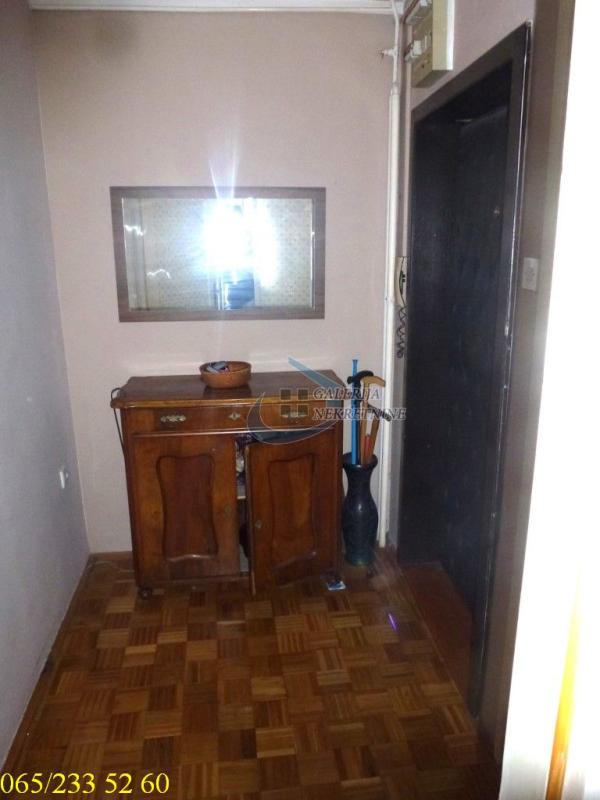 Stan na prodaju u Beogradu, Novi Beograd, dvosoban, 65m2, cena 180000 evra