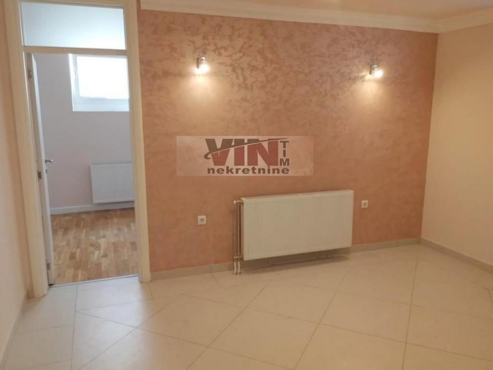 Stan na prodaju u Beogradu, Vukov spomenik, dvosoban, 37m2, cena 125000 evra