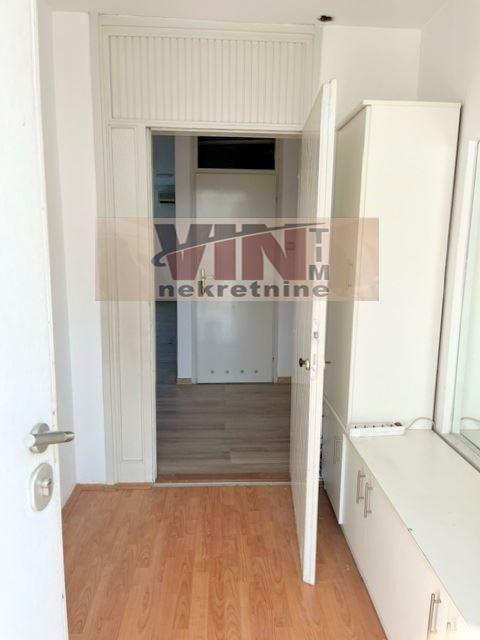 Stan na prodaju u Beogradu, Beograd (Ekonomski fakultet), trosoban, 76m2, cena 185000 evra