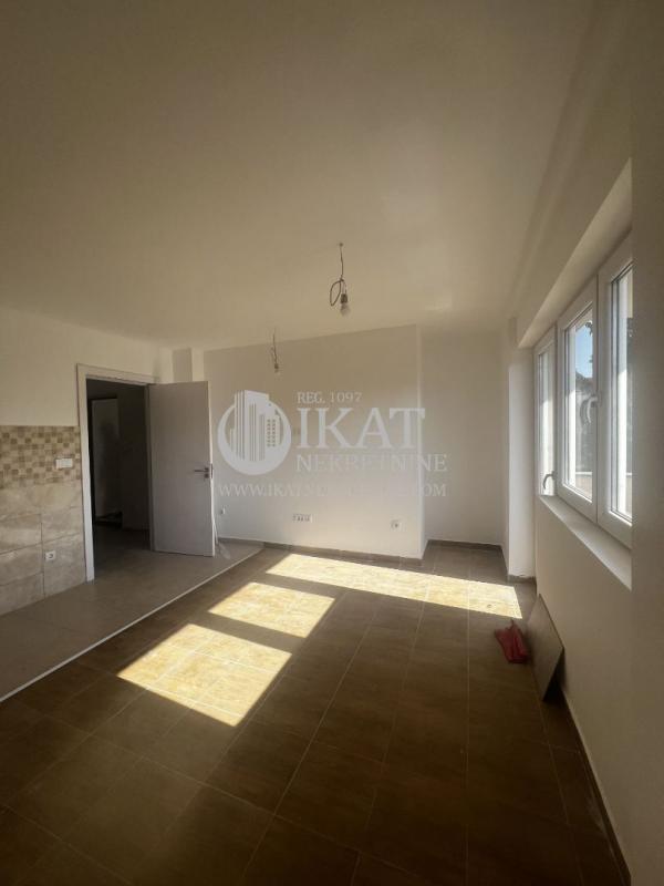 Stan na prodaju u Beogradu, Grocka, trosoban, 56m2, cena 84000 evra